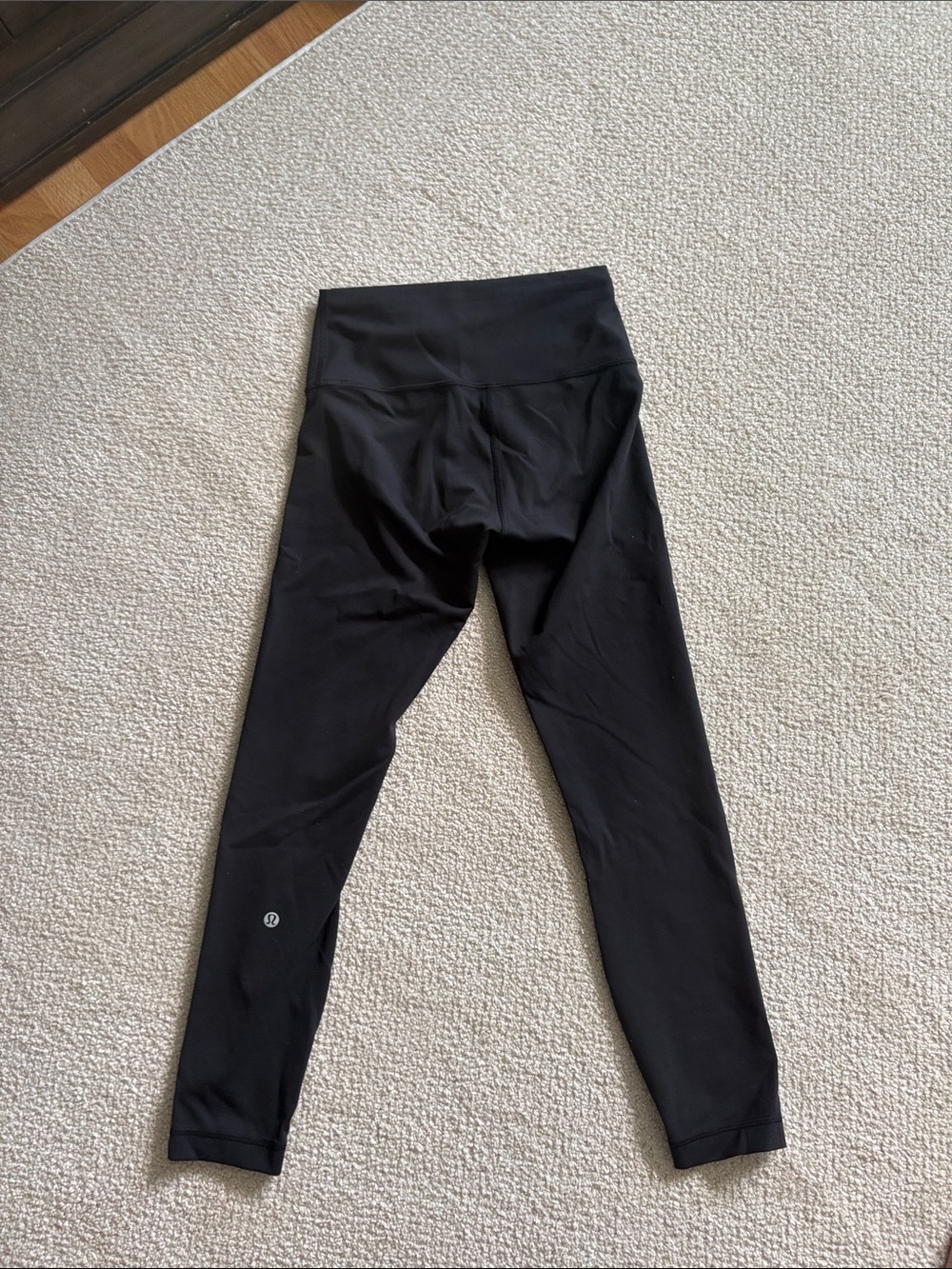 Lululemon leggings size 4